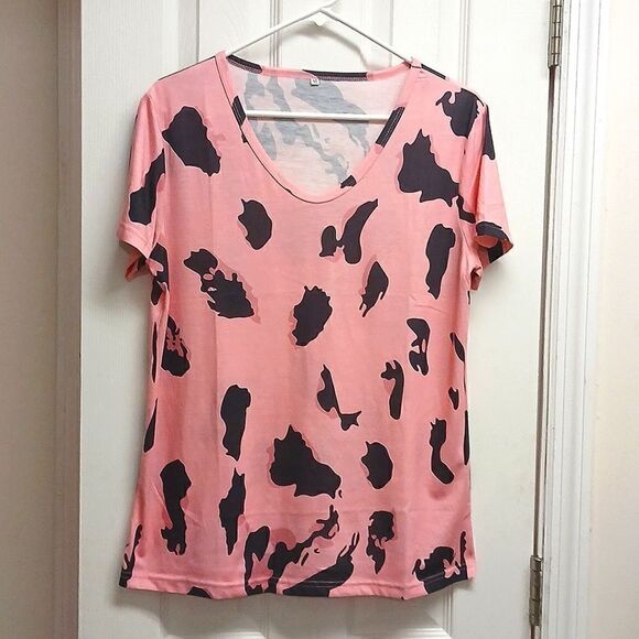 Leopard print Size M pullover shirt EUC Pink/Mauve/Black - Picture 1 of 3